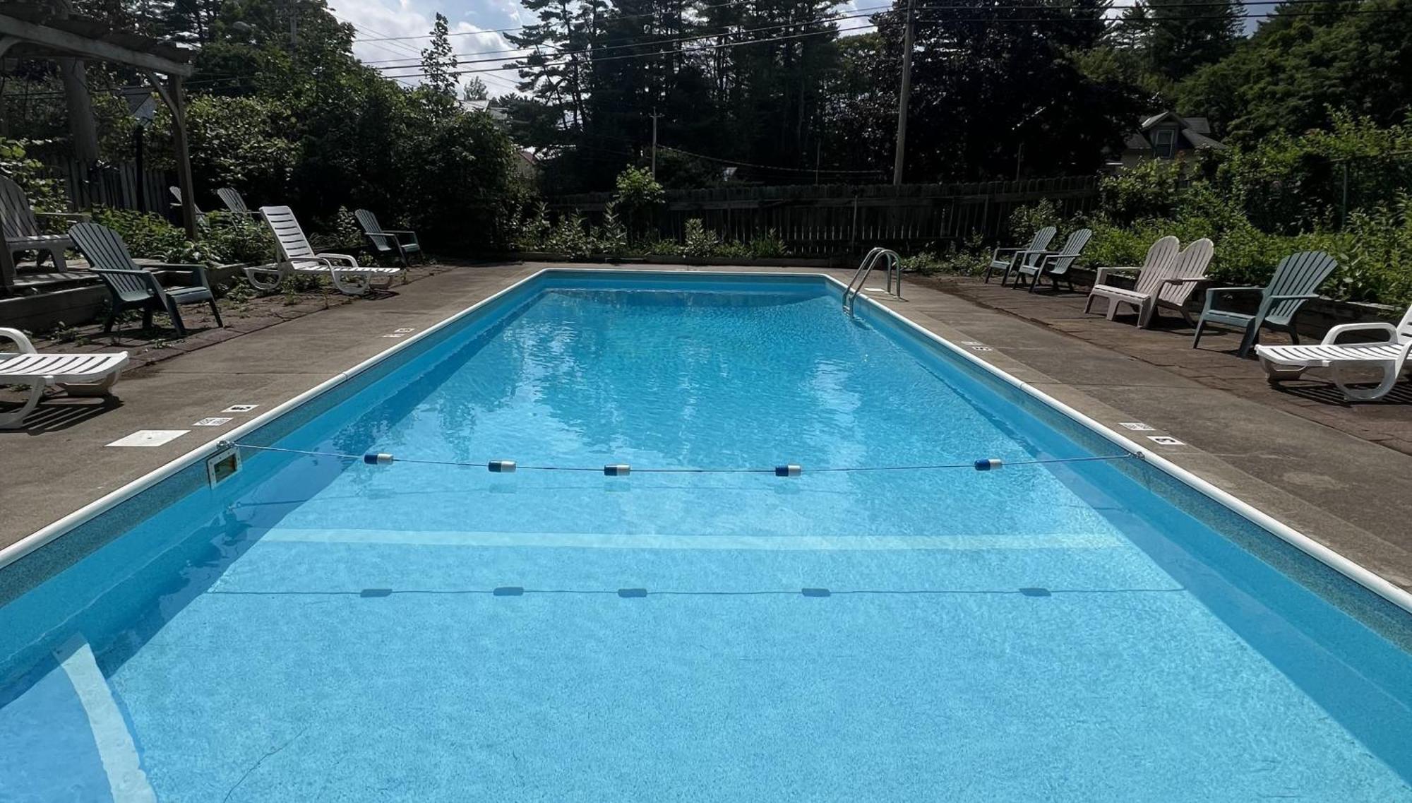 Motel Luzerne Lake Luzerne Dış mekan fotoğraf